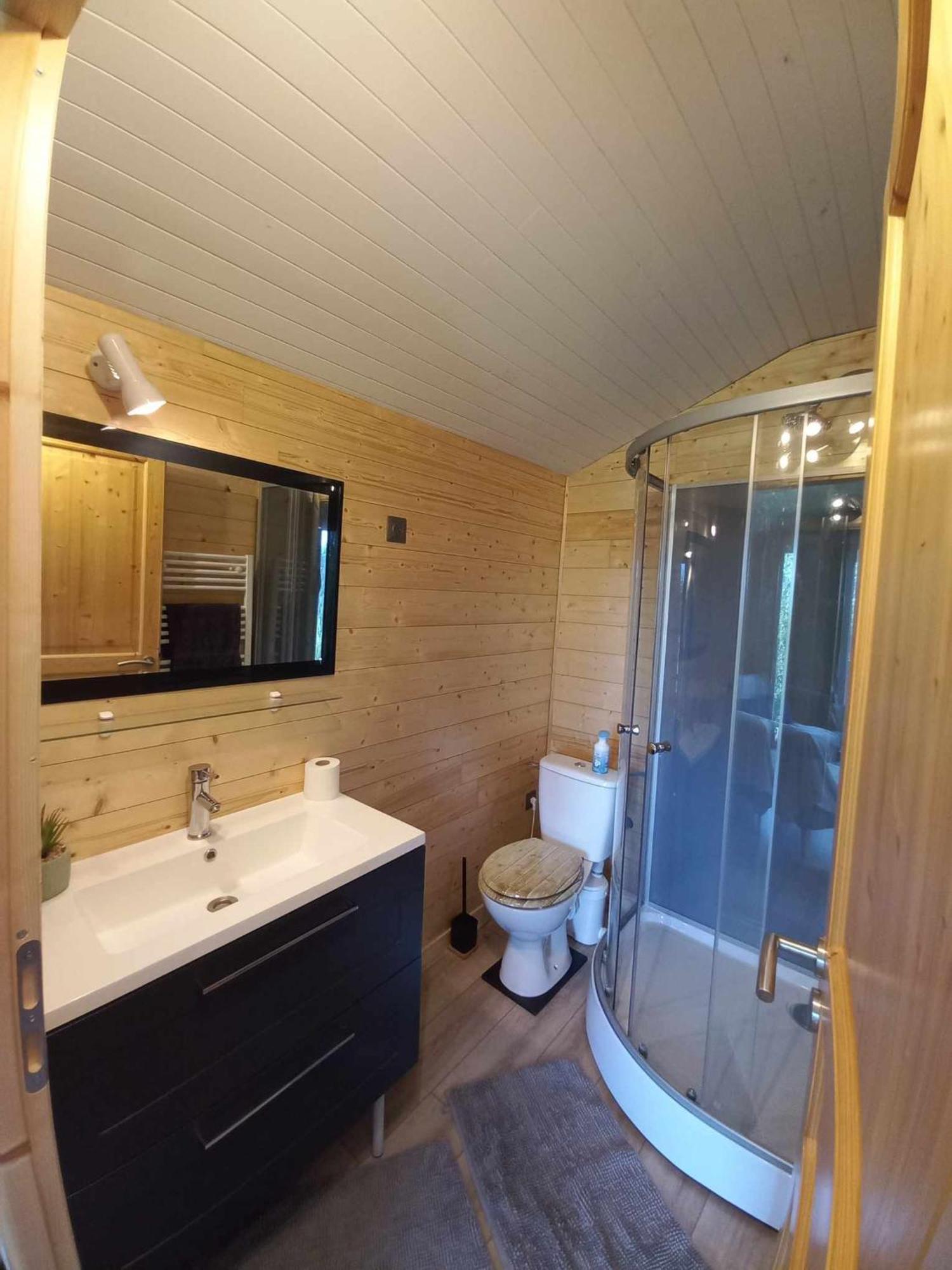 Le Petit Chalet Du Macquart P.O.A. Ranch, 2 A 3 Pers, Saint-Martin-de-Fugeres Exterior foto