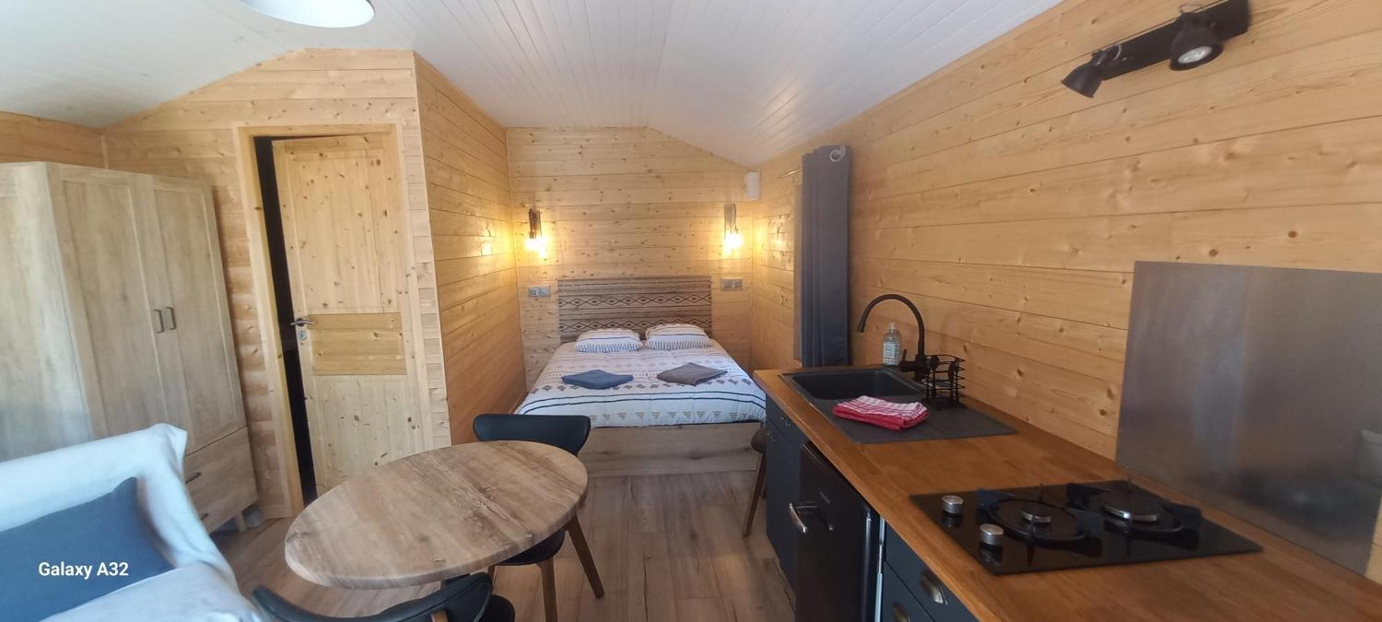 Le Petit Chalet Du Macquart P.O.A. Ranch, 2 A 3 Pers, Saint-Martin-de-Fugeres Exterior foto